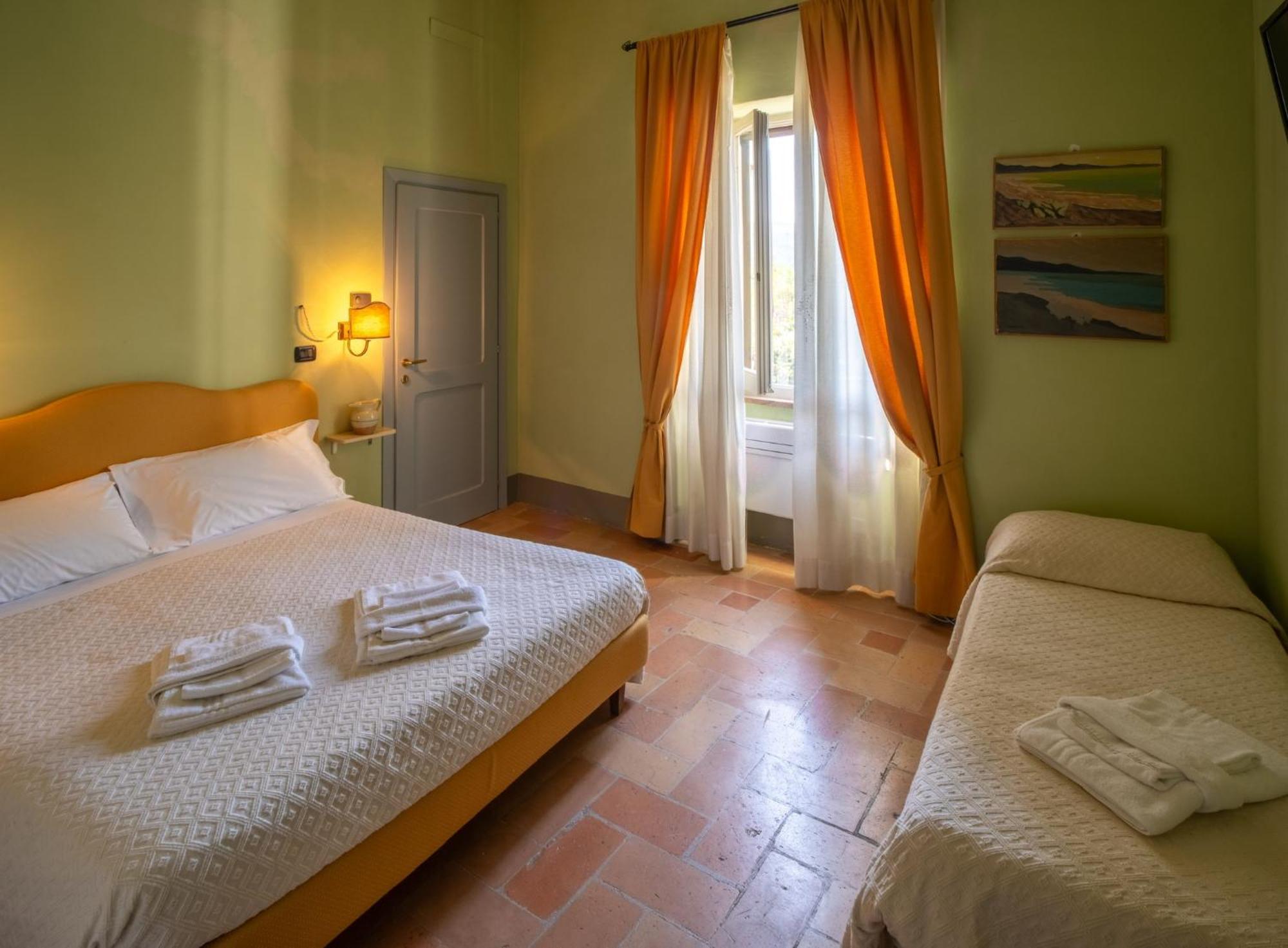 B&B Porta Perugina Bevagna ภายนอก รูปภาพ