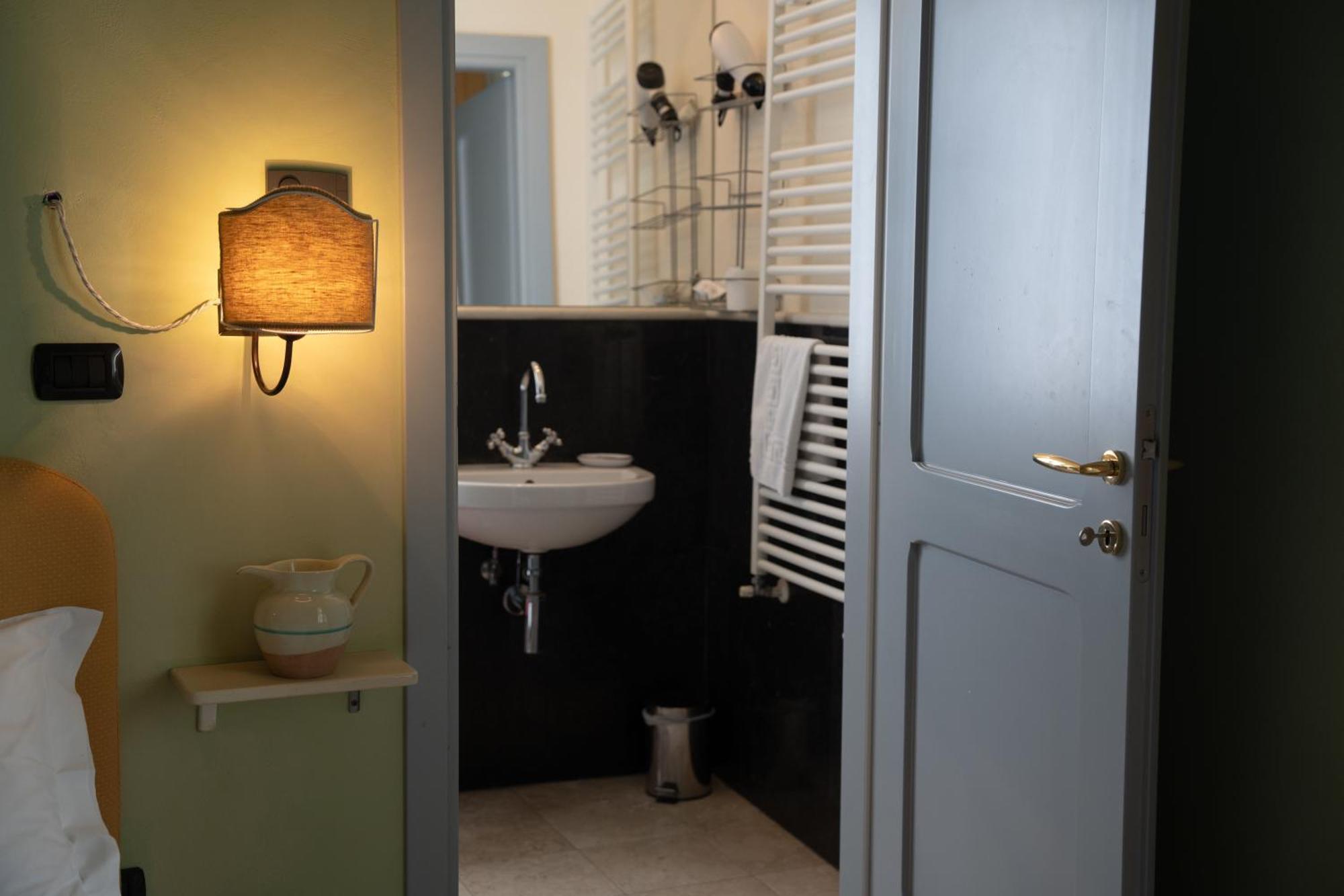 B&B Porta Perugina Bevagna ภายนอก รูปภาพ
