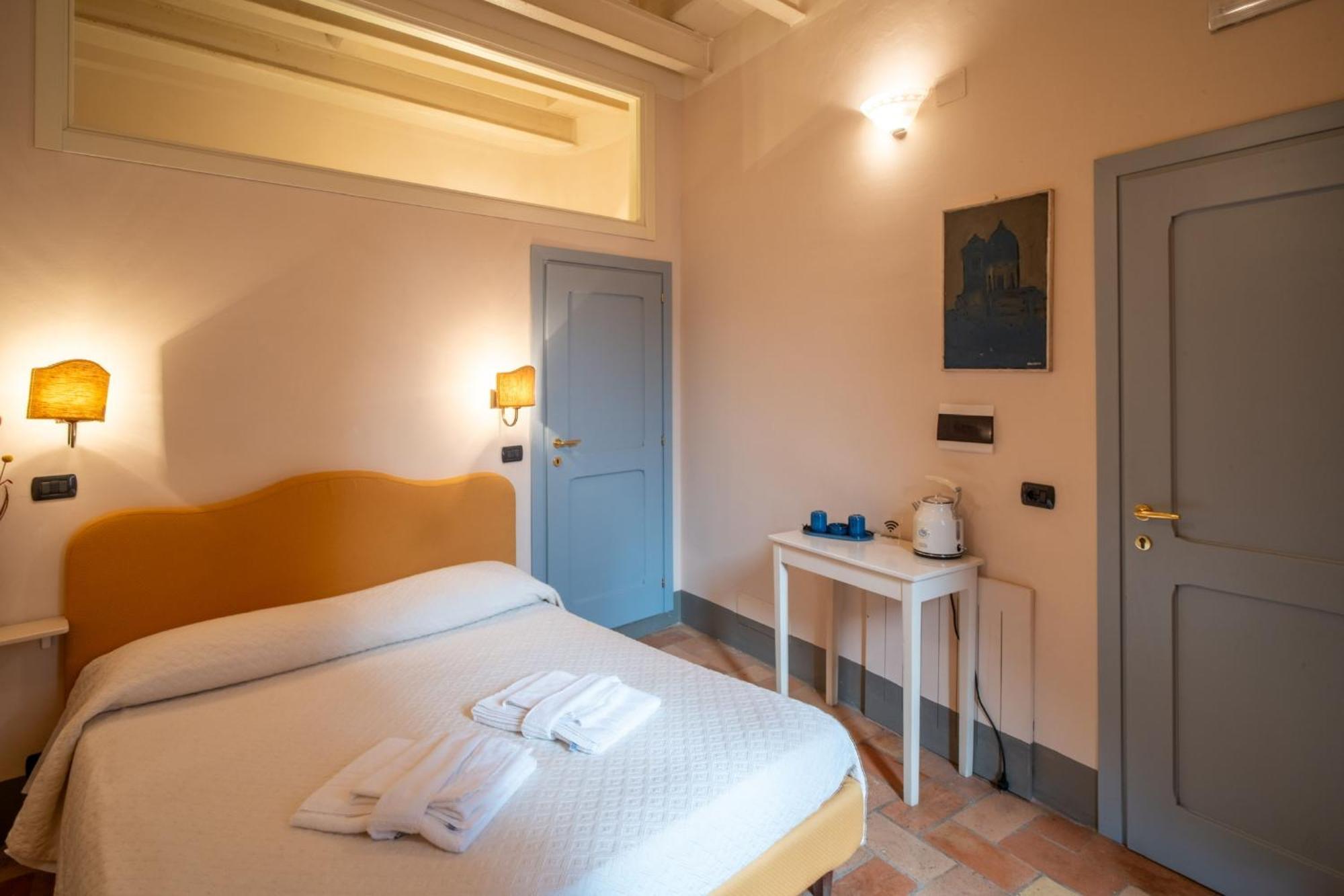 B&B Porta Perugina Bevagna ภายนอก รูปภาพ