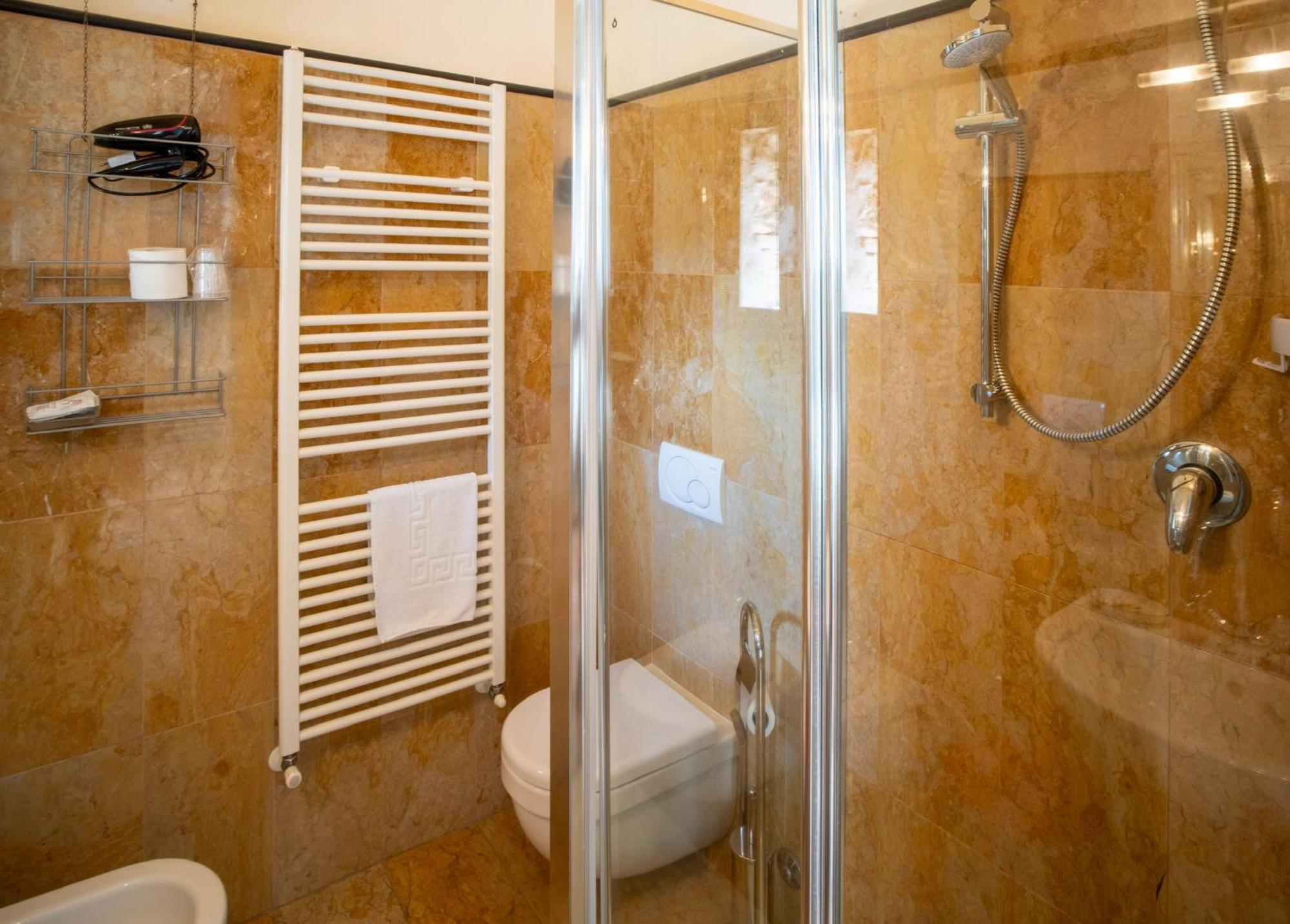B&B Porta Perugina Bevagna ภายนอก รูปภาพ