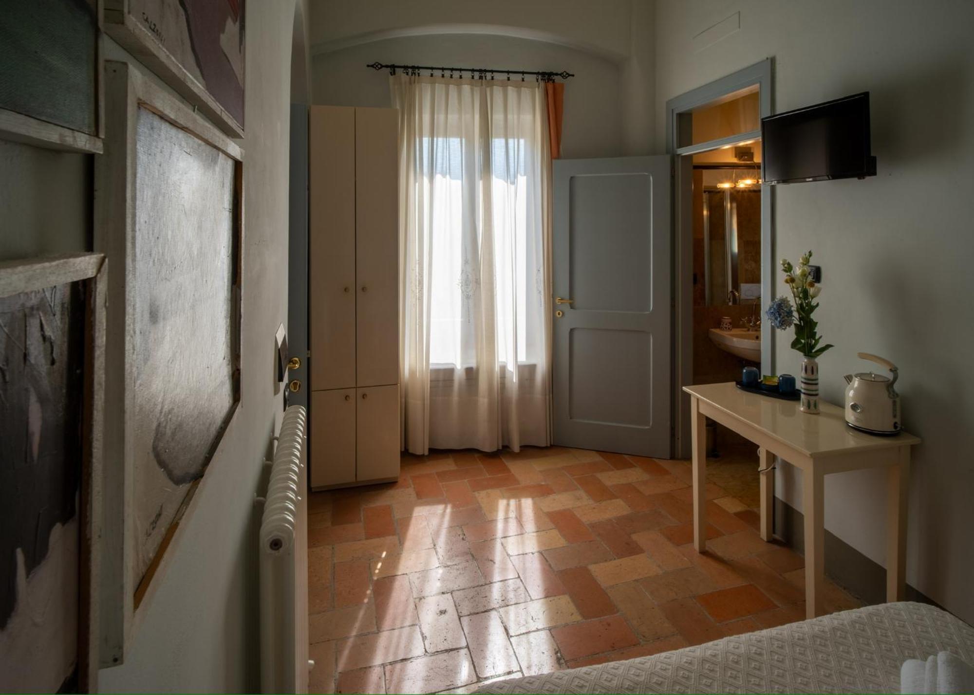 B&B Porta Perugina Bevagna ภายนอก รูปภาพ